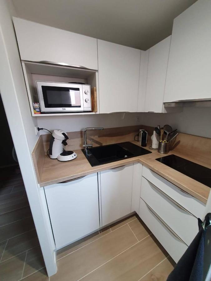 Appartement Sainte-Maxime, Plage De La Nartelle Екстериор снимка
