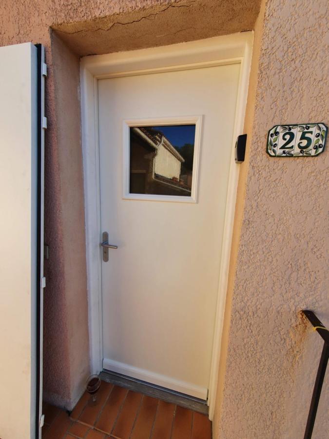 Appartement Sainte-Maxime, Plage De La Nartelle Екстериор снимка