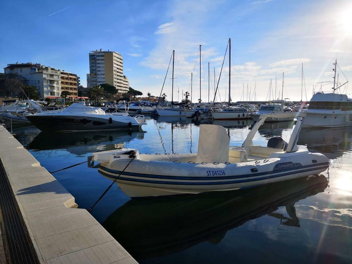 Appartement Sainte-Maxime, Plage De La Nartelle Екстериор снимка