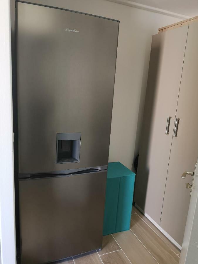 Appartement Sainte-Maxime, Plage De La Nartelle Екстериор снимка
