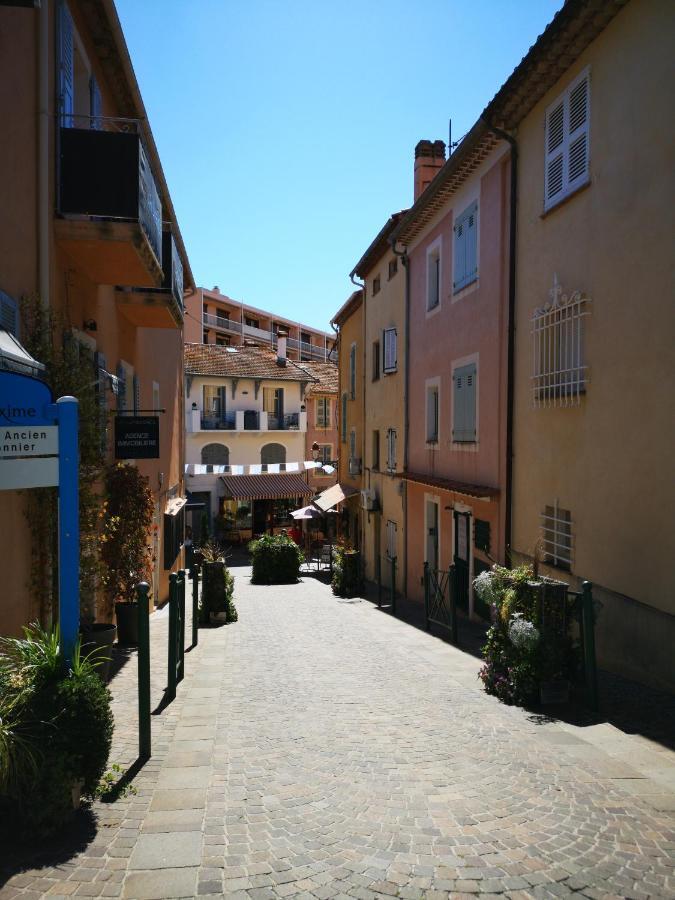 Appartement Sainte-Maxime, Plage De La Nartelle Екстериор снимка